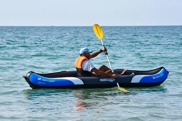 10 astuces pour pratiquer le kayak adapté PMR en sécurité