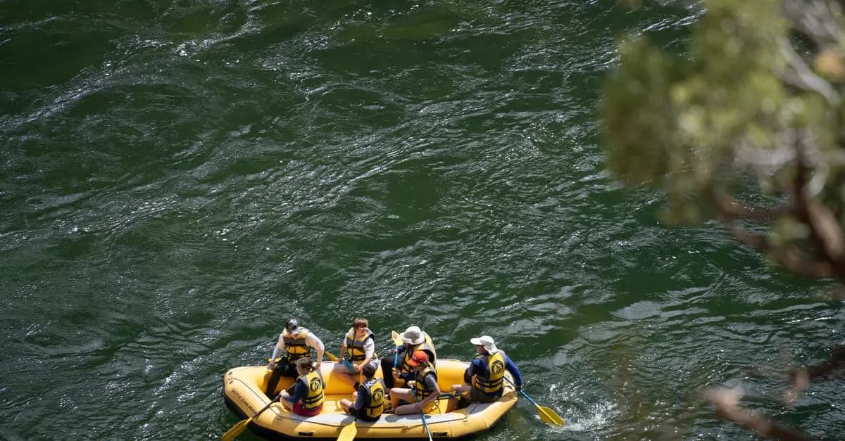 Comment choisir son équipement PMR pour le rafting