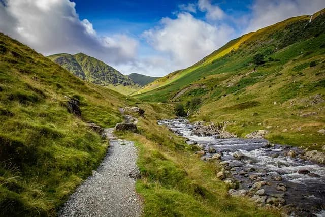 Les meilleures destinations de randonnée PMR à travers le monde