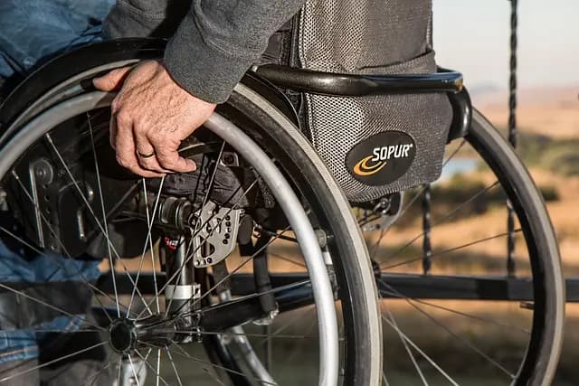 Comment préparer un trek PMR : Guide pratique étape par étape
