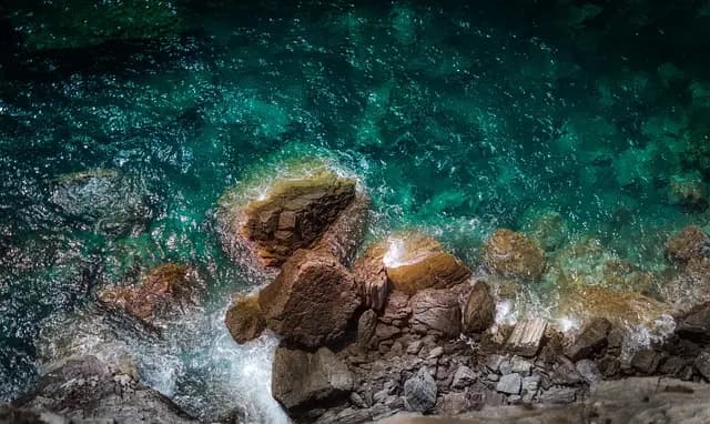 Les meilleures pratiques pour la sécurité en canyoning adapté PMR