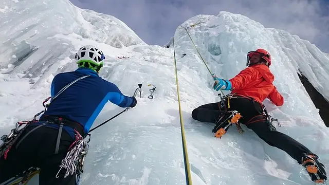 Explorer les bienfaits du sport aventure pour les PMR
