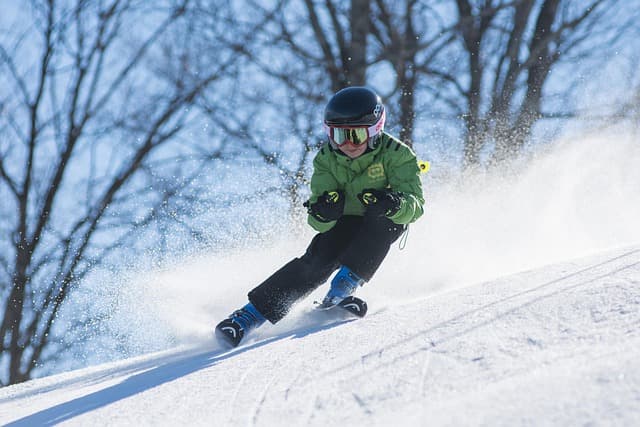 Comment choisir son matériel pour le ski adapté PMR