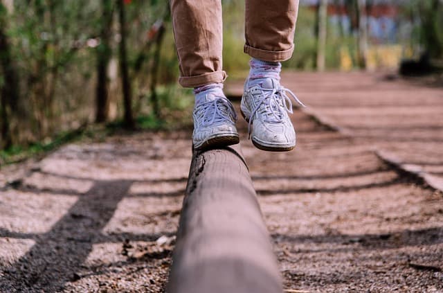 Comment choisir le bon moniteur pour des sports aventure PMR