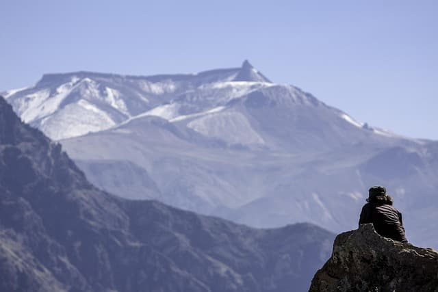 Comment pratiquer le canyoning adapté pour PMR : Guide complet